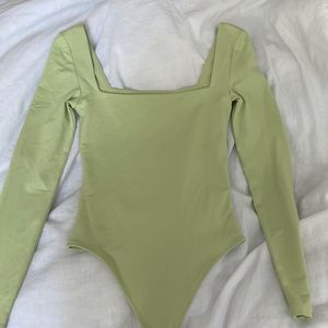 BABATON SQUARENECK CONTOUR LONGSLEEVE BODYSUIT size xs